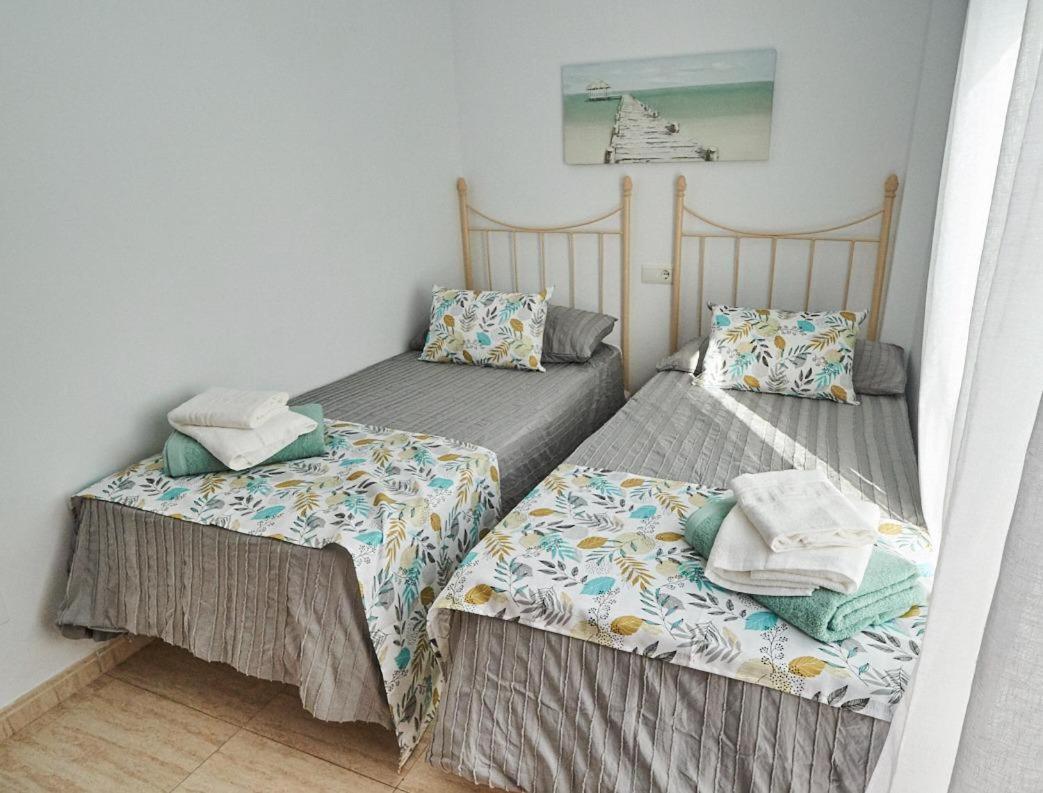 Villa Pura - Private Jacuzzi & Heated Pool Nerja Esterno foto