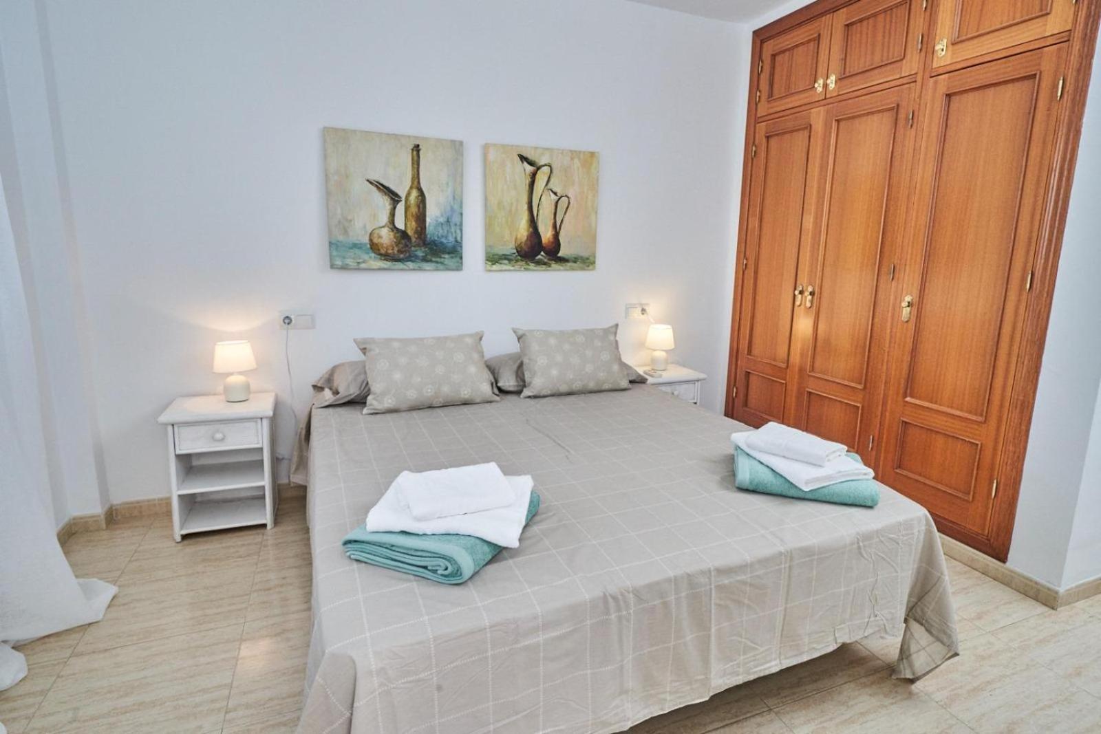 Villa Pura - Private Jacuzzi & Heated Pool Nerja Esterno foto