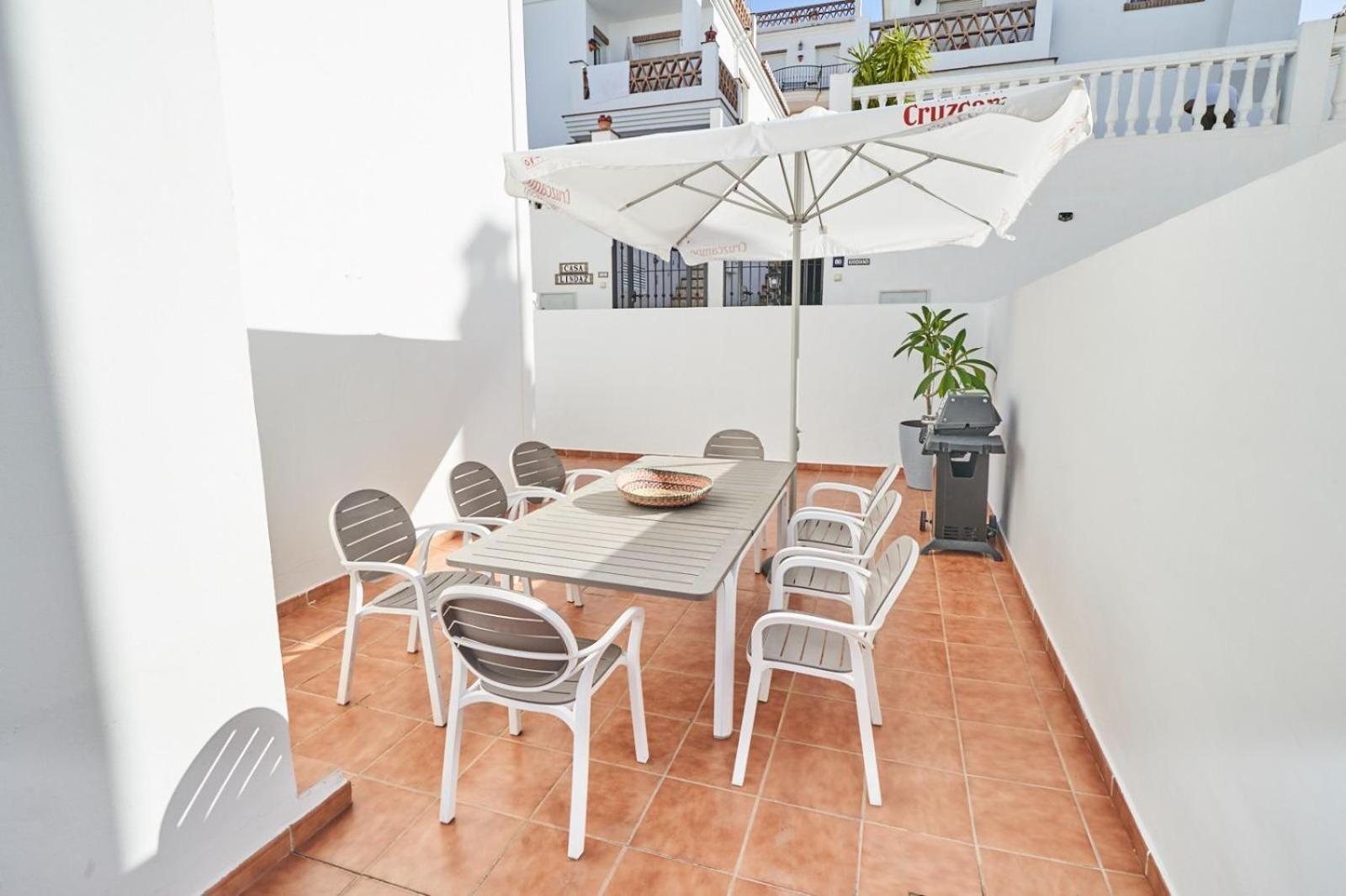 Villa Pura - Private Jacuzzi & Heated Pool Nerja Esterno foto